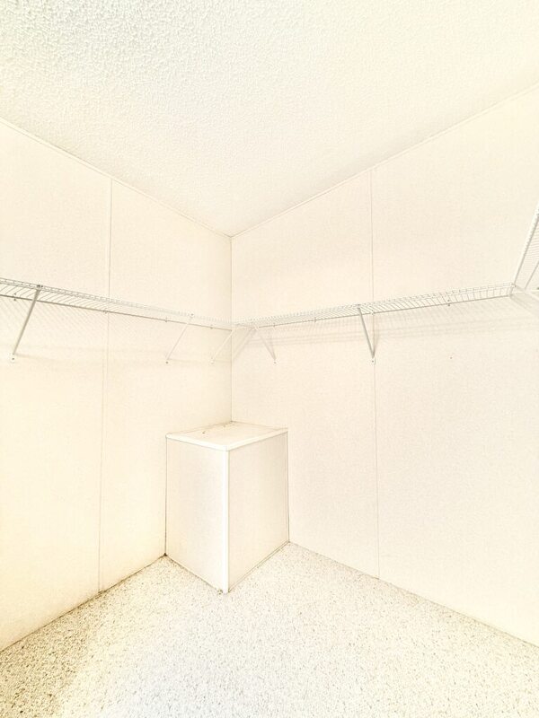 Building Photo - 43 Sargent St