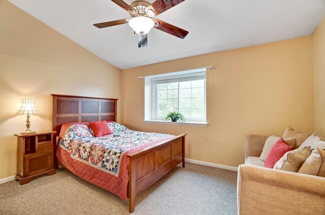 Building Photo - 5306 Country Ridge Dr