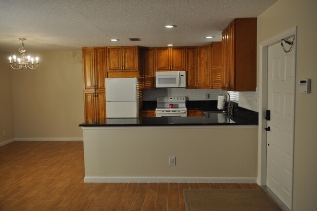 Building Photo - 5250 Nesting Way