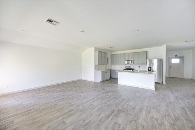 Building Photo - 1826 Sandy Trail Ln