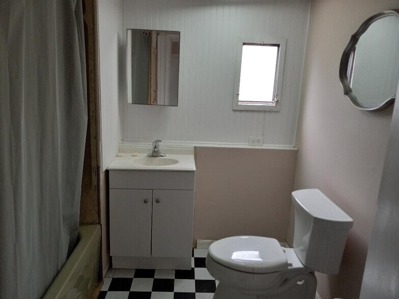 Building Photo - 5231 80th St N