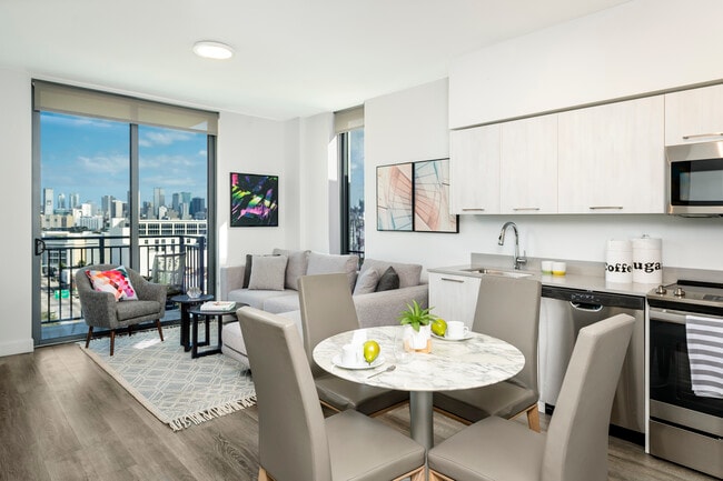 Living Room - Gallery At River Parc