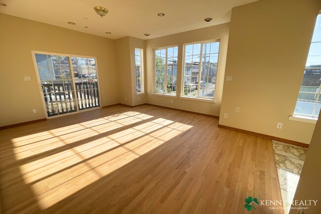 Building Photo - Spacious & Sunlit 5-Bedroom Retreat in the...
