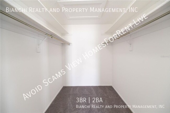 Building Photo - 3015 48th Ave Dr E