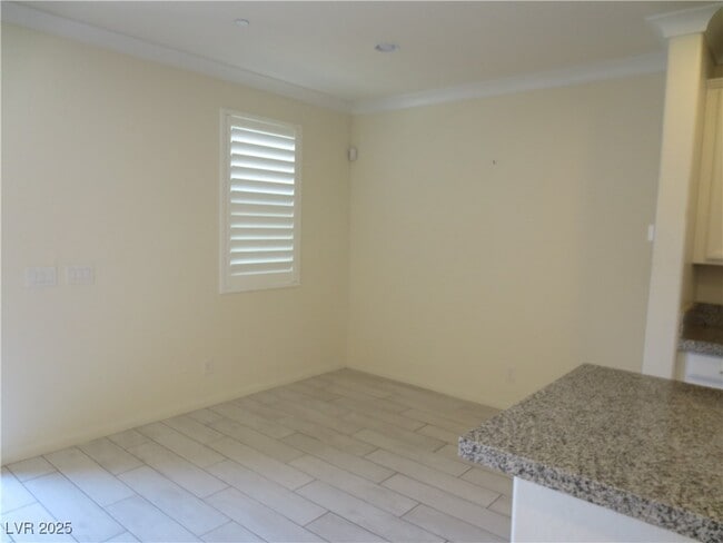 Building Photo - 134 Lomita Heights Dr