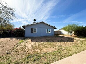 Building Photo - Cozy Single-Story Home in North Glendale