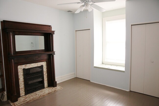 2nd floor bedroom - 403 West St