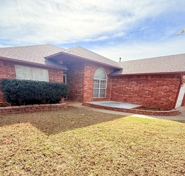 Building Photo - 1016 Westbury Terrace