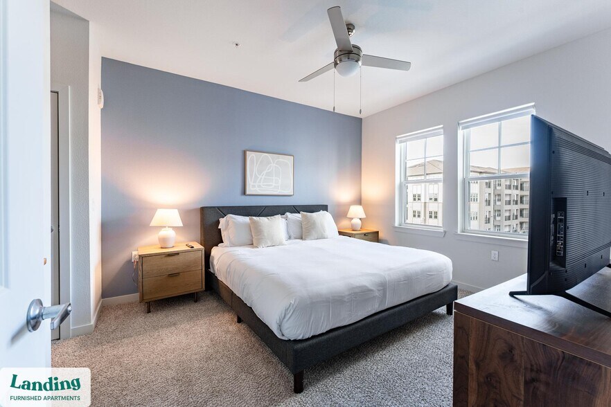 Building Photo - 1225 Utica Dr