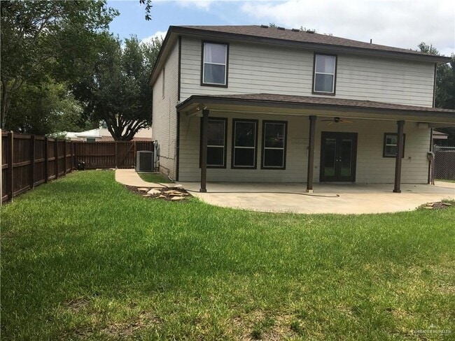Building Photo - 3618 Wolf Dr