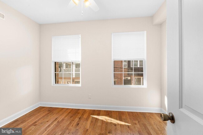 Building Photo - 1017 S Bouvier St