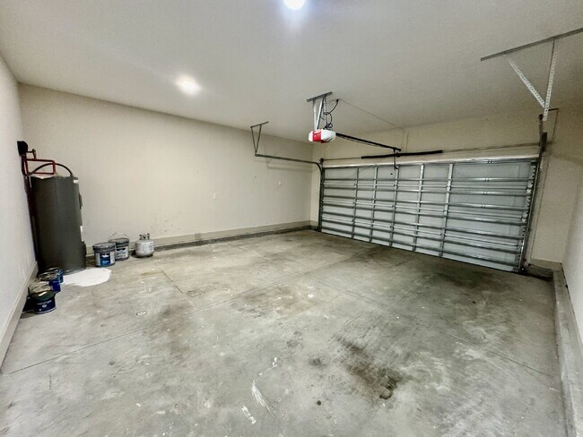Building Photo - Need Space?  How about 5 bedrooms, 2.5 baths + an extra bonus area upstairs so that the kids can ...