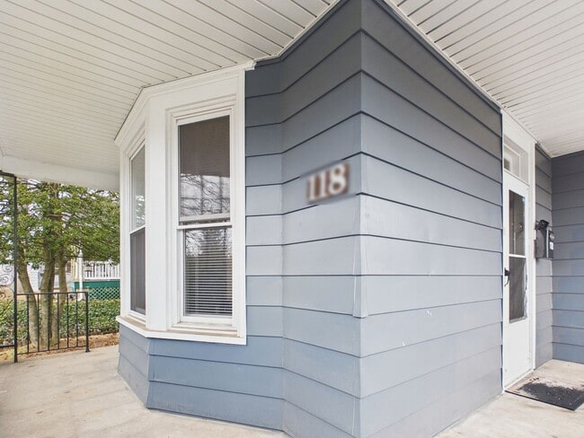 Building Photo - 4 Bedroom Single Family Home in Susquehanna Township