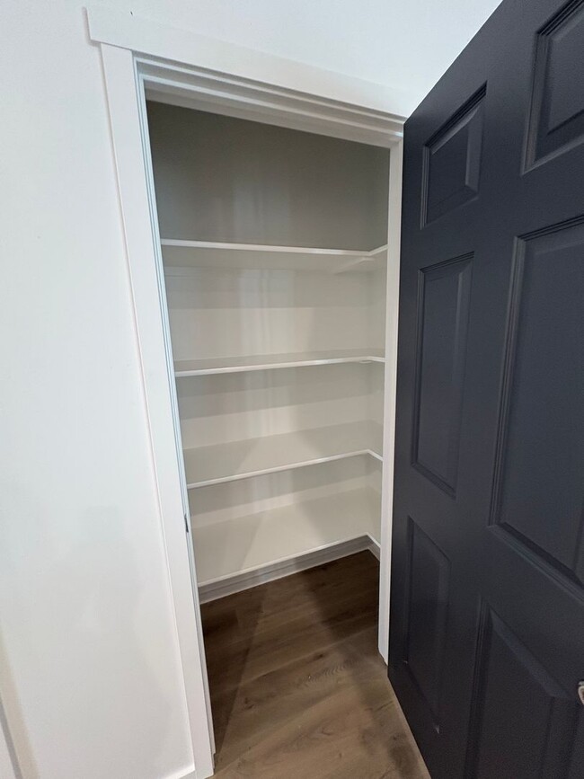 Building Photo - Single level Duplex for Rent Ephrata