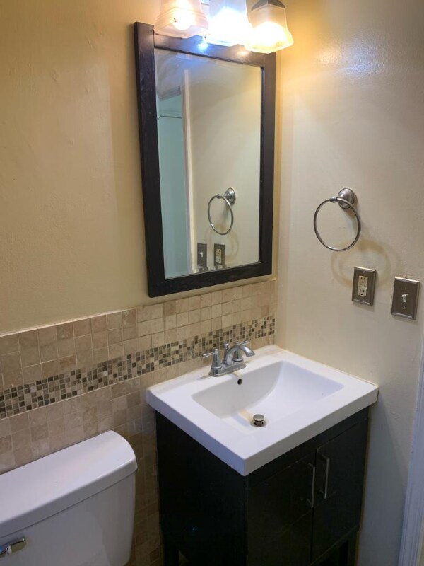 Building Photo - 5501 Karen Elaine Dr