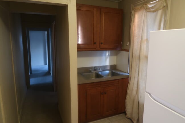 Building Photo - 495 Fulton St