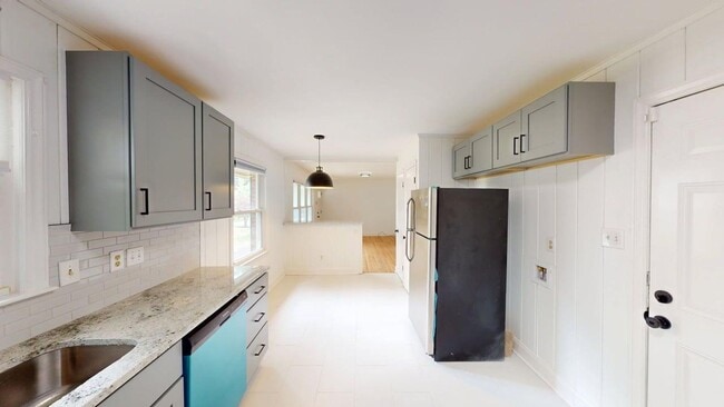 Building Photo - 1510 Woodhill Ln