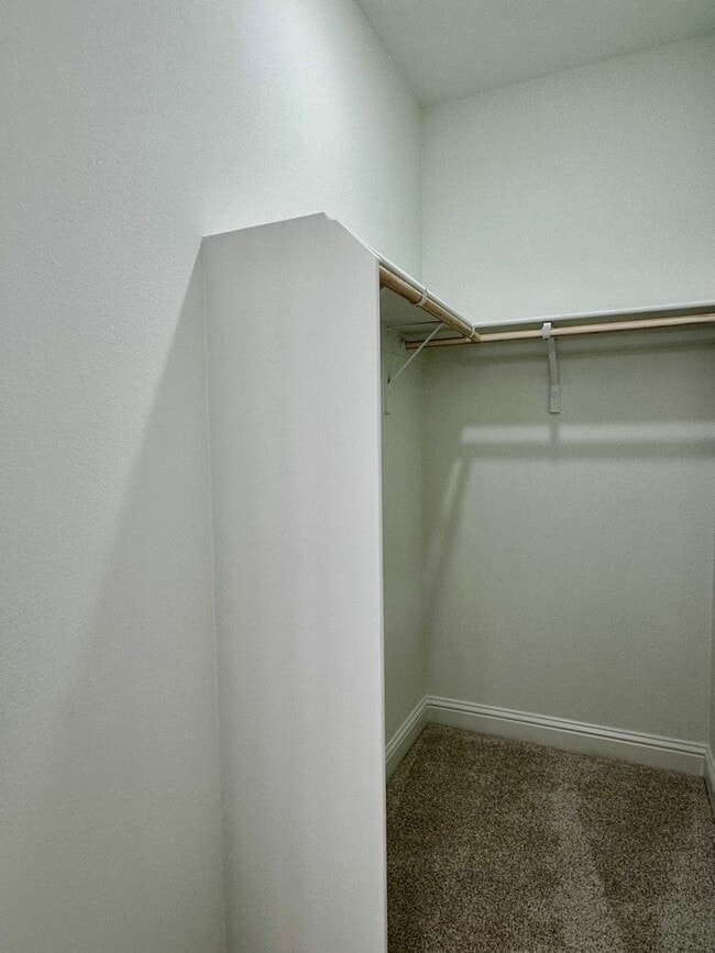 Building Photo - New Luxury Townhouse in Saratoga