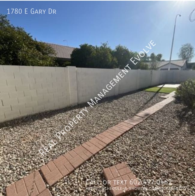 Building Photo - 1780 E Gary Dr