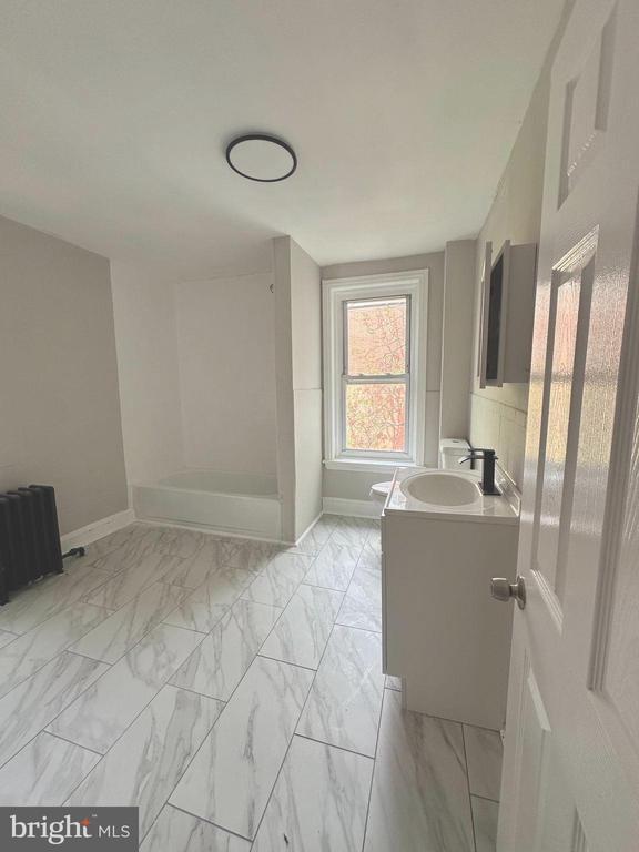 Building Photo - 311 Calhoun St