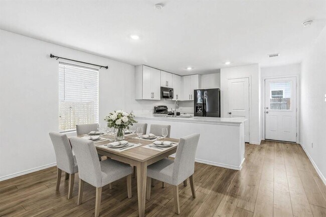 Building Photo - 162 Agate Clf Dr