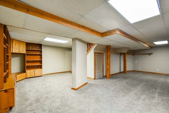 Building Photo - 1707 Jennifer Ln