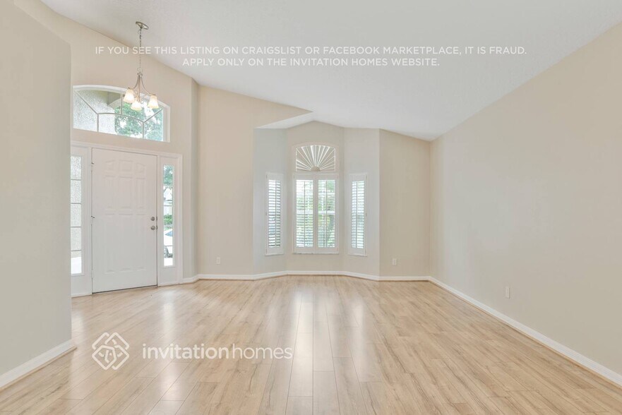 Building Photo - 3850 Aiden Pl