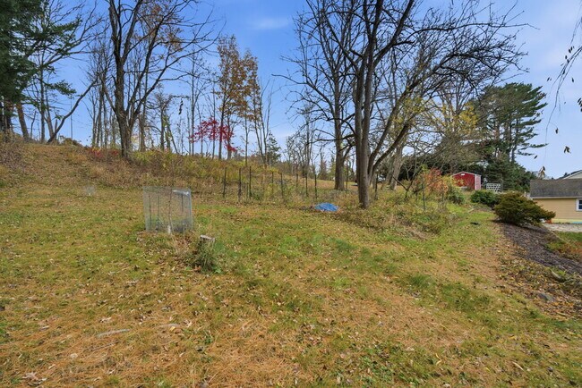 Building Photo - 1108 New Britain Ave