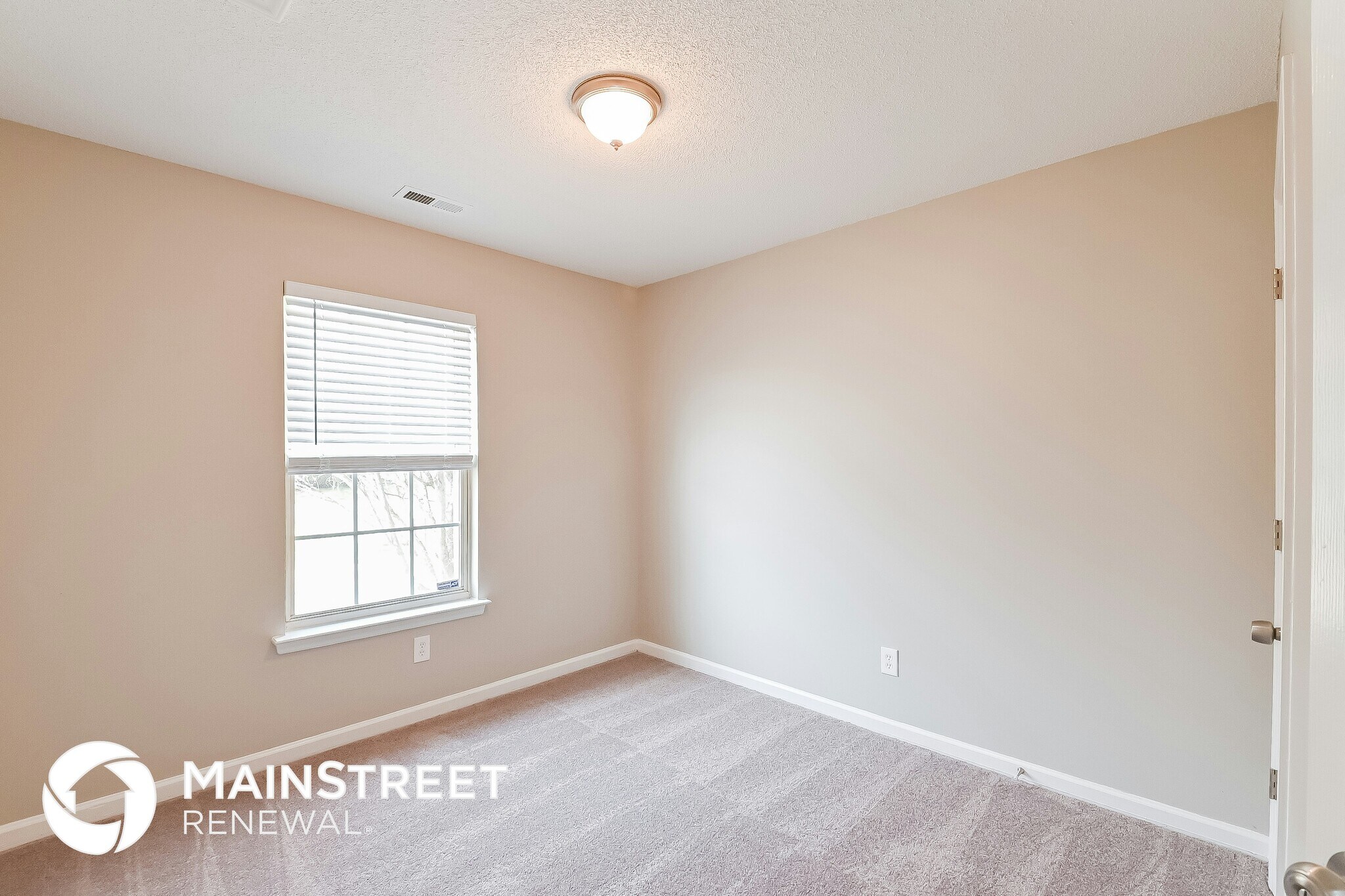 Building Photo - 412 Feldspar Way