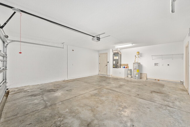 Building Photo - 16624 SW 31st Cir