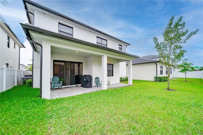 Building Photo - 4416 SW 174th Ave