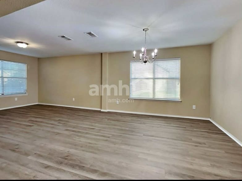 Building Photo - 3845 Cane River Rd