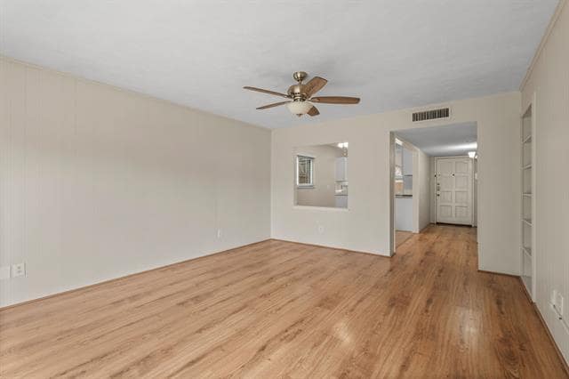 Building Photo - 5061 Amhurst Ln