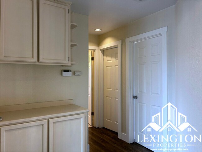 Building Photo - Beautiful, Folsom Home with Pool & Spa in ...
