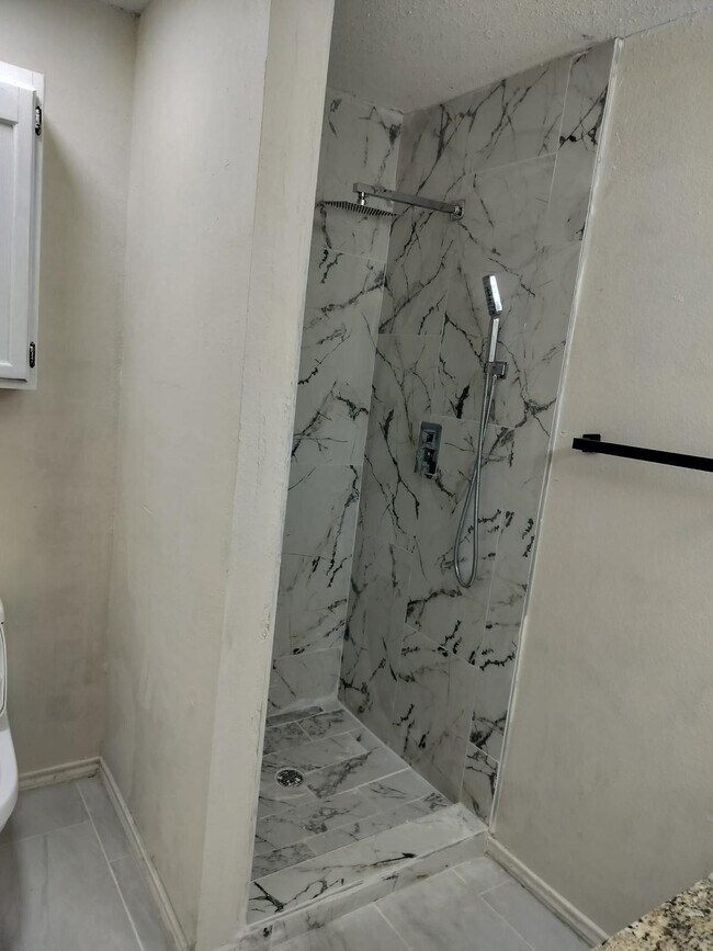 Building Photo - 8801 McPherson Rd