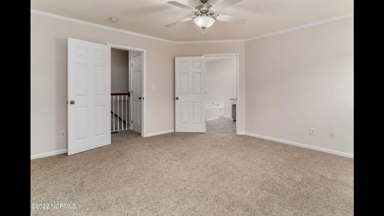 Building Photo - 3809 E Vancroft Cir