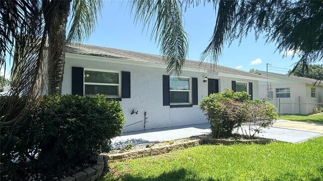 Building Photo - 675 Cadillac Blvd