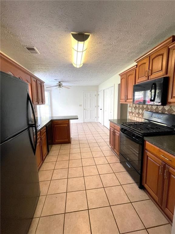 Building Photo - 4630 Hampton Square Dr