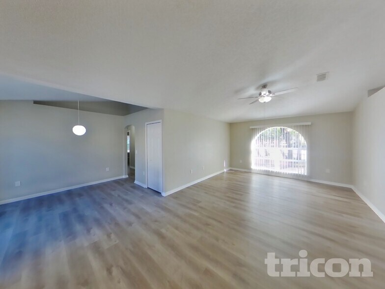 Building Photo - 5204 Juliet Ct