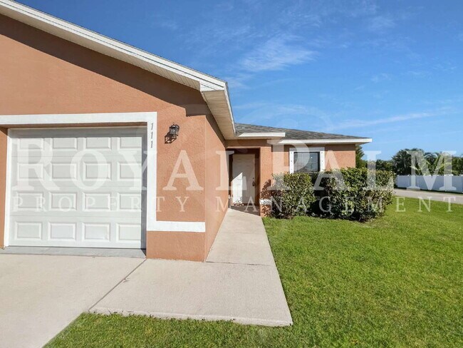 Building Photo - $500 Off | 3 Bed 2 Bath in Cape Coral — Curb Appeal. Fresh Style. Zero Hassle. Apply By February ...