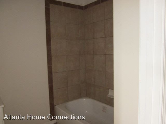 Building Photo - 3 br, 2.5 bath House - 4560 Golf Vista Circle