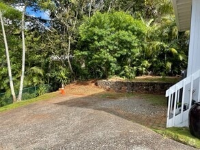 Building Photo - Single Level, Patio, Private W&D, Window A...