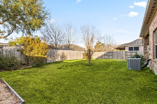 Building Photo - 19914 Sagebrush Cove