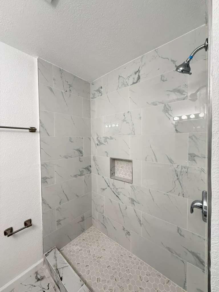 Building Photo - 143 Huxley Dr