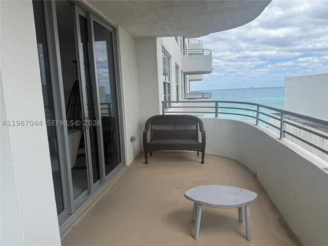 Building Photo - 5555 Collins Ave
