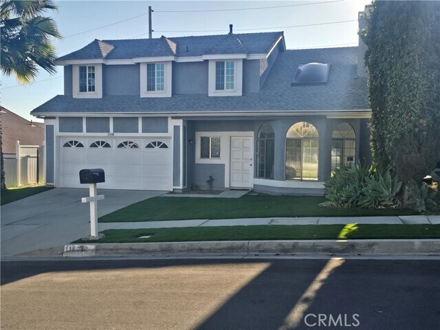 Primary Photo - 11608 Luanda St