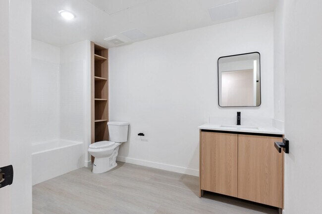 Building Photo - BRAND NEW CONSTRUCTION - Move-In Special 8...