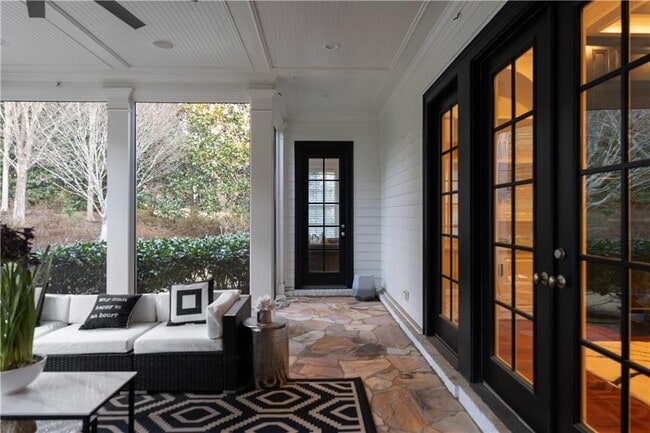 Building Photo - 980 Fenimore Cir