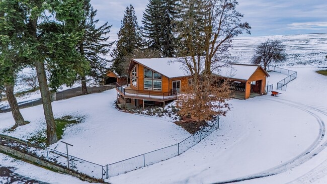 Building Photo - 10809 N McLaughlin Rd