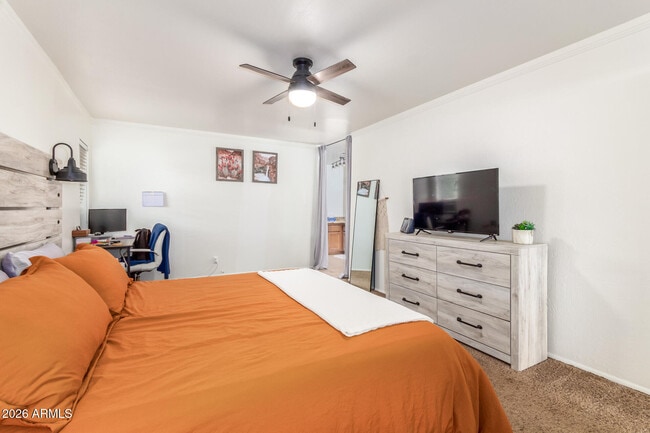 Building Photo - 3312 S Ventura Dr